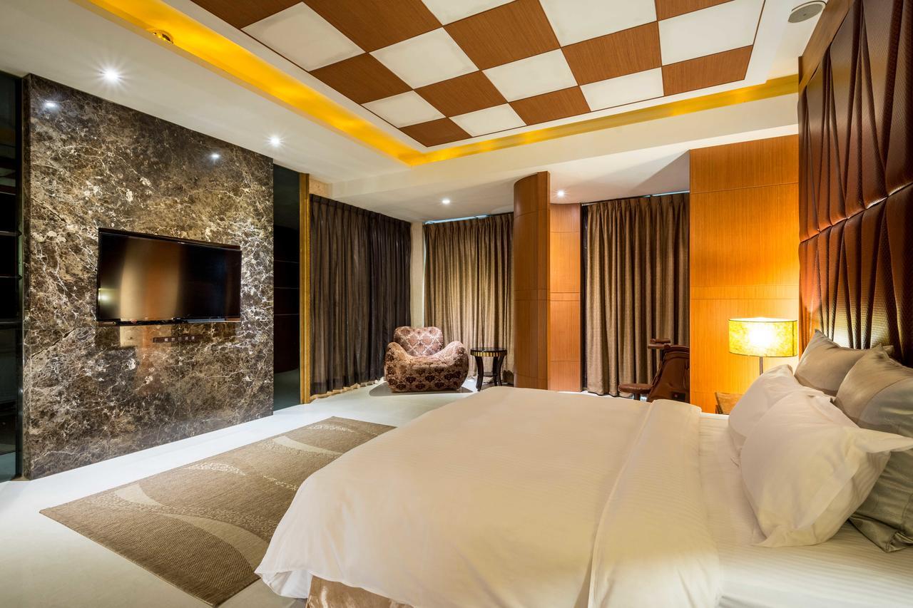 Uline Motel Tchaj-pej Exteriér fotografie